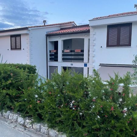Residence4A-Appartamento Rosso ราฟนี ภายนอก รูปภาพ